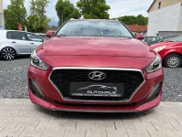 Gebraucht Hyundai i30 Premium 140 PS (102 kW) 2019 Rot Kombi