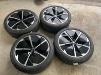 Gebraucht Audi Q4 Sportback e-tron S-Line 210 kW (286 PS) 2024 Mythosschwarz metallic SUV