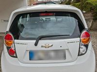 Gebraucht Chevrolet Spark 60 PS (44 kW) 2011 Weiß Kleinwagen