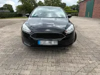 Gebraucht Ford Focus 101 PS (74 kW) 2017 Schwarz Limousine