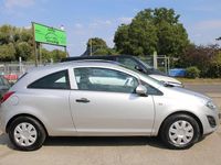 Gebraucht Opel Corsa Selection 69 PS (50 kW) 2013 Silber Kleinwagen