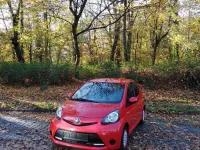 Gebraucht Toyota Aygo Cool 68 PS (50 kW) 2013 Rot Kleinwagen