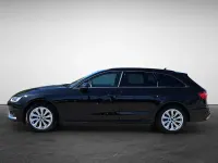 Gebraucht Audi A4 Advanced 163 PS (119 kW) 2023 Mythosschwarz metallic Kombi