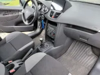 Gebraucht Peugeot 207 Urban Move 73 PS (53 kW) 2009 Schwarz Limousine