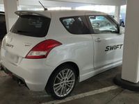 gebraucht Suzuki Swift 1.6 Sport CarPlay / Metallic Lack / Remus