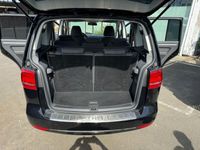 gebraucht VW Touran Schwarz Automatik 7 Sitzer