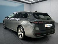Gebraucht VW Passat 150 PS (110 kW) 2024 Grau Kombi
