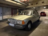 Gebraucht Mercedes 250 140 PS (102 kW) 1981 Grün Limousine