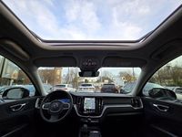 Gebraucht Volvo XC60 349 PS (256 kW) 2021 Onyx black perleffekt SUV