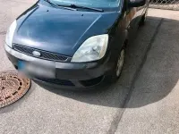 Gebraucht Ford Fiesta 60 PS (44 kW) 2005 Schwarz Kleinwagen