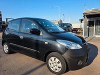 Gebraucht Hyundai i10 67 PS (49 kW) 2010 Schwarz Kleinwagen