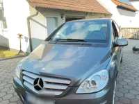 Gebraucht Mercedes B200 140 PS (102 kW) 2010 Grau Van / Kleinbus