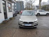 Gebraucht BMW 218 Active Tourer 136 PS (100 kW) 2015 Silber Van / Kleinbus