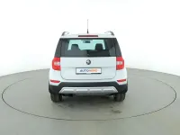 Gebraucht Skoda Yeti Ambition 105 PS (77 kW) 2015 Weiß SUV
