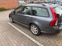 Gebraucht Volvo V50 109 PS (80 kW) 2010 Grau Kombi