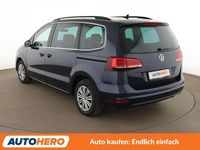 Gebraucht VW Sharan Comfortline 150 PS (110 kW) 2017 Blau Van / Kleinbus