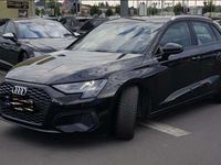 Gebraucht Audi A3 Basis 150 PS (110 kW) 2022 Schwarz Limousine