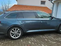 Gebraucht Skoda Superb Ambition 150 PS (110 kW) 2018 Schwarz Kombi
