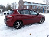 Gebraucht Nissan Pulsar Acenta 116 PS (85 kW) 2014 Rot Limousine