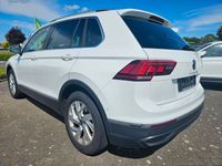 Gebraucht VW Tiguan Move 150 PS (110 kW) 2023 Pure white SUV