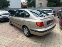 Gebraucht Hyundai Elantra GLS 107 PS (78 kW) 2001 Grau Limousine