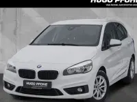 Używany BMW 220 Advantage 192 KM (141 kW) 2017 Biały Kombi