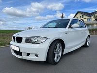 gebraucht BMW 116 d M-Paket 8-Fach bereift