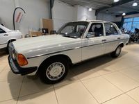 Gebraucht Mercedes 200 94 PS (69 kW) 1979 Limousine