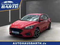 Gebraucht Ford Focus ST-Line 150 PS (110 kW) 2020 Rot Limousine