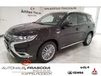 Gebraucht Mitsubishi Outlander P-HEV Plus 224 PS (164 kW) 2021 Schwarz SUV