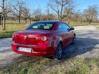 Second-hand VW Eos 116 CP (85 kW) 2005 Roșu Cabrio