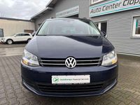 Gebraucht VW Sharan Trendline 140 PS (102 kW) 2011 Night blue metallic Van / Kleinbus