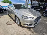 Gebraucht Ford Mondeo Titanium 241 PS (177 kW) 2015 Silber (titangrau metallic) Limousine