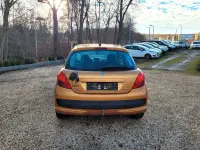 Gebraucht Peugeot 207 Tendance 88 PS (64 kW) 2006 Orange Limousine