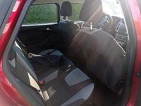 Usata Ford Focus 101 CV (74 kW) 2012 Rosso Station wagon