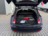 Gebraucht Opel Insignia Cosmo 160 PS (117 kW) 2009 Schwarz Kombi