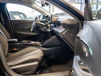 Gebraucht Peugeot e-208 Allure 100 kW (136 PS) 2023 Schwarz Kleinwagen