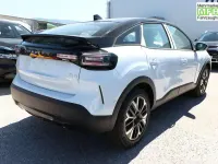 Neu Citroën C4 145 PS (106 kW) 2025 Okenit weiß metallic / ... SUV