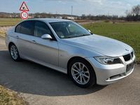 Gebraucht BMW 318 143 PS (105 kW) 2007 Silber Limousine