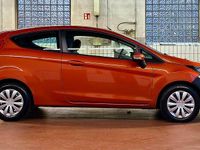 Gebraucht Ford Fiesta 82 PS (60 kW) 2011 Orange Kleinwagen