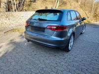 Gebraucht Audi A3 Sportback 110 PS (80 kW) 2016 Grau Kleinwagen