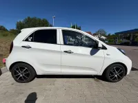 Gebraucht Kia Picanto DREAM-TEAM Edition 67 PS (49 kW) 2015 Weiß Kleinwagen