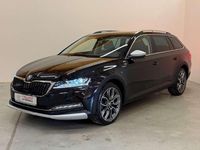 Gebraucht Skoda Superb Scout 4x4 200 PS (147 kW) 2022 Schwarz Kombi
