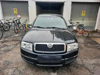 Gebraucht Skoda Superb 131 PS (96 kW) 2005 Schwarz Limousine