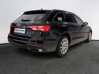 Gebraucht Audi A4 Basis 150 PS (110 kW) 2022 Schwarz Kombi
