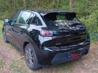 Gebraucht Peugeot 208 Active 101 PS (74 kW) 2021 Schwarz Kleinwagen