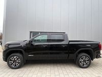 Neu GMC Sierra 439 PS (322 kW) 2025 Schwarz Pickup