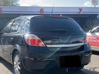 Gebraucht Opel Astra 105 PS (77 kW) 2005 Schwarz Kleinwagen