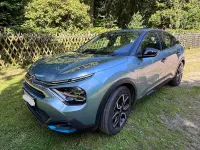 Gebraucht Citroën e-C4 Feel 100 kW (136 PS) 2023 Blau Limousine