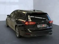 Gebraucht Ford Focus ST-Line 155 PS (114 kW) 2023 Obsidian schwarz (metallic) Kombi